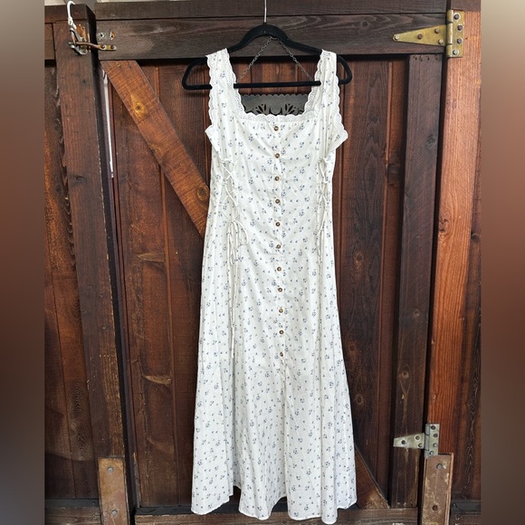 Floral Button-Down Maxi Dress - Picture 1 of 4